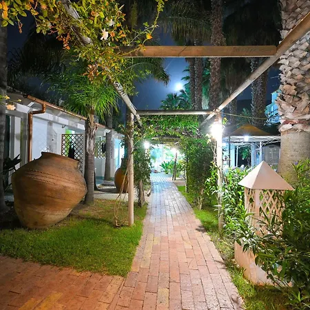 La Villa Resort e Spa-3